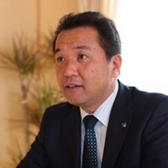 川村 正人