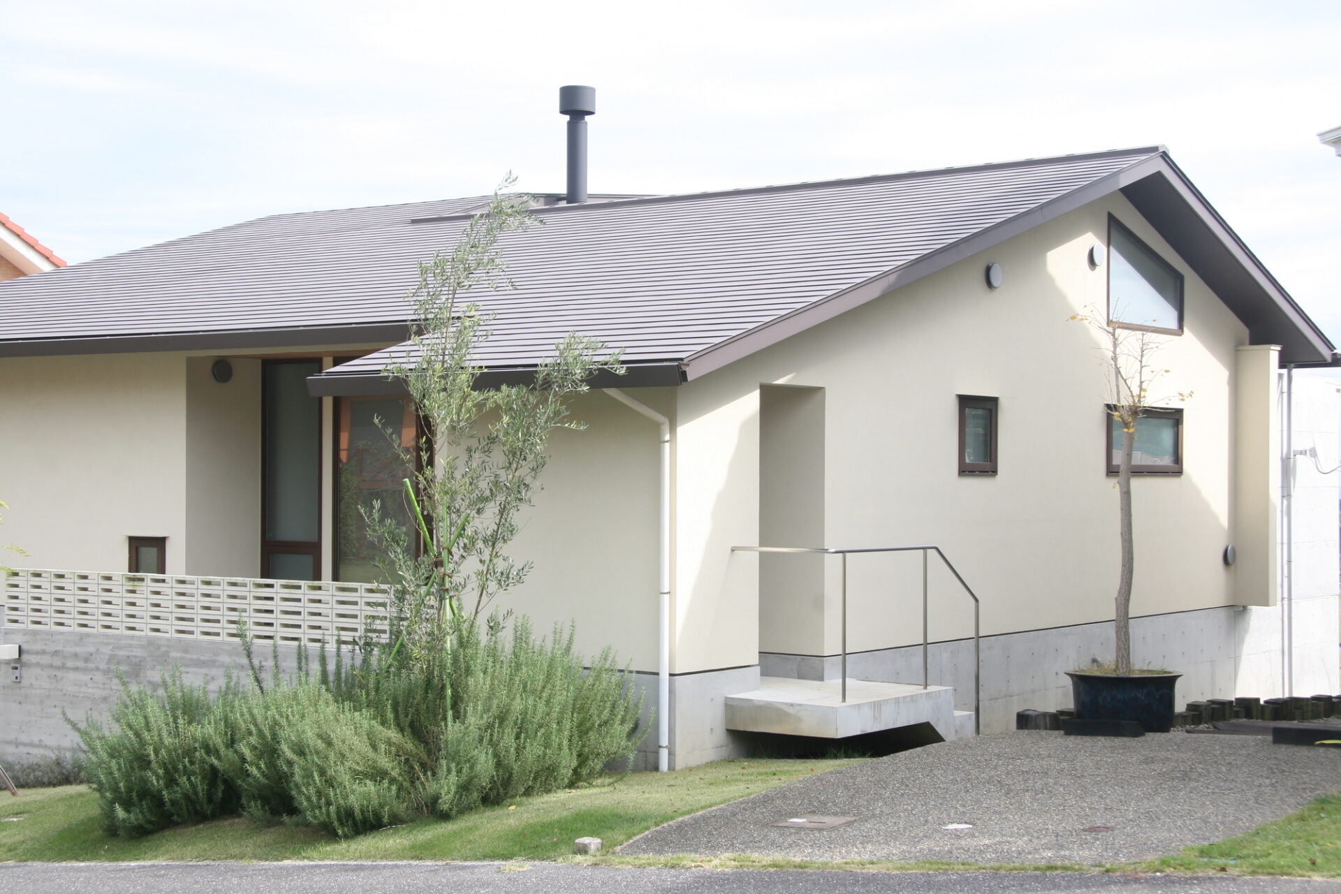 家を建てる方必見！平屋のメリットとデメリットをご紹介