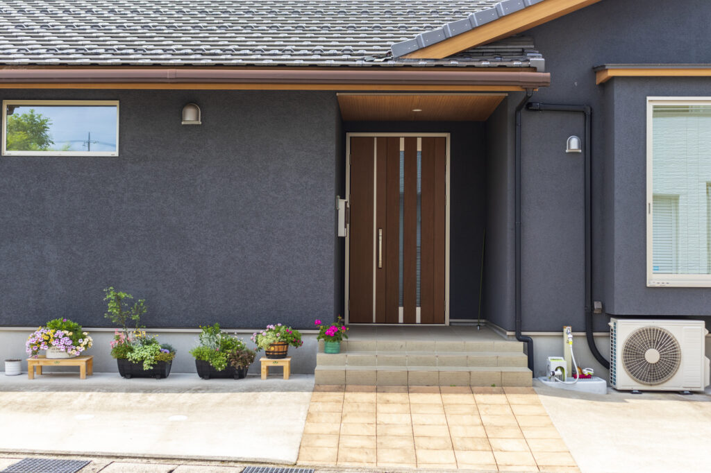 平屋の玄関はどんなものが良い？平屋を建てる方必見！