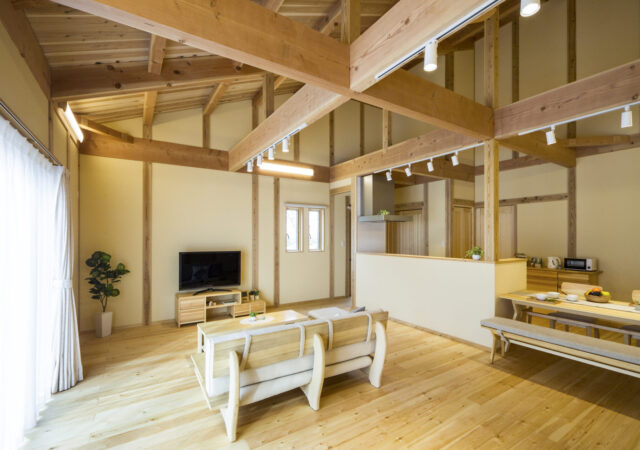 家族をつなぐ回遊動線が心地よい理想の平屋